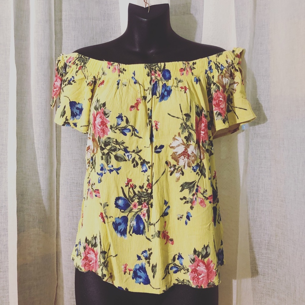 Off shoulder yellow blouse